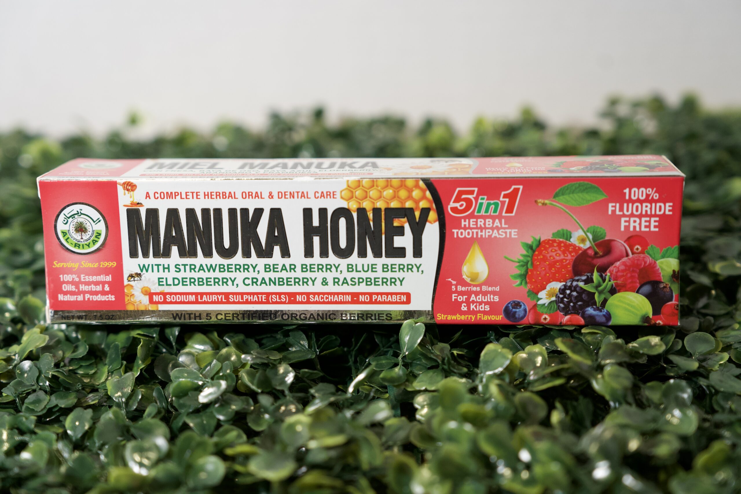 DSC03631 Herbal Manuka Honey Toothpaste - Image 1